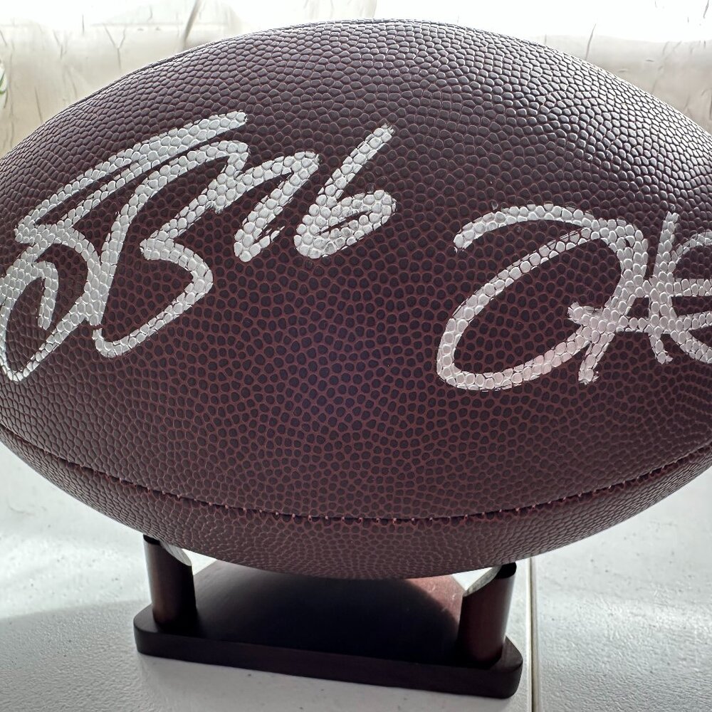 JALEN HURTS & SAQUON BARKLEY AUTOGRAPHED FOOTBALL PHILADELPHIA EAGLES W/COA 870